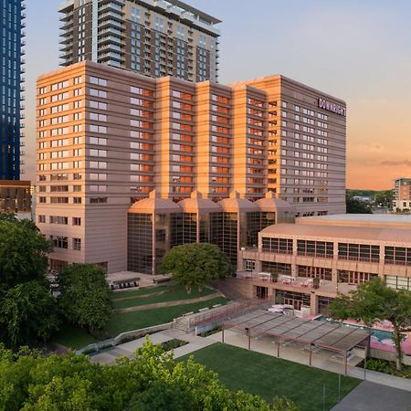 Downright Austin, A Renaissance Hotel Bagian luar foto