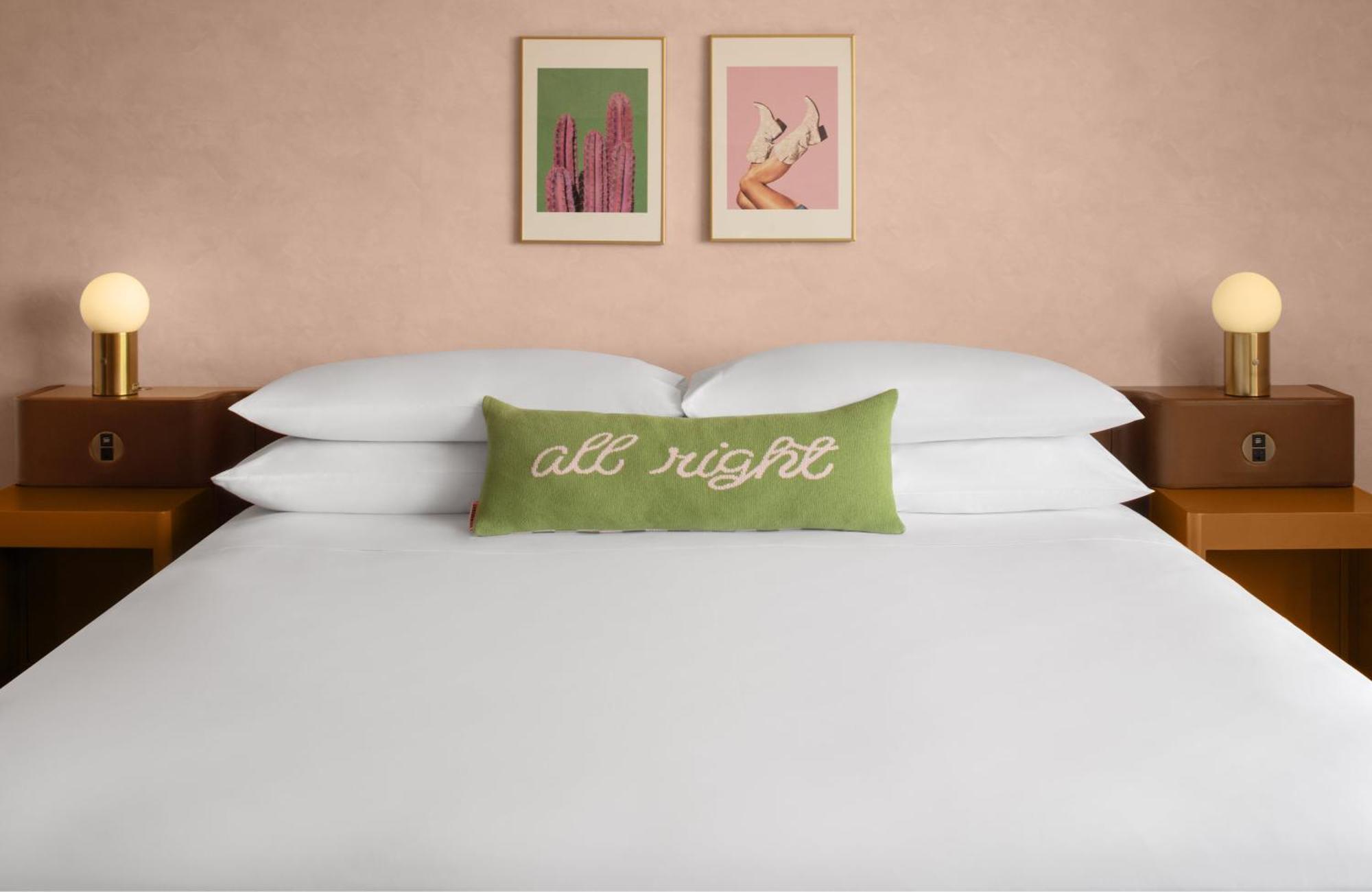 Downright Austin, A Renaissance Hotel Bagian luar foto